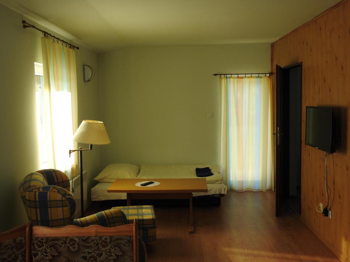 Hotel Anastasis Mirostowice Gorne Esterno foto